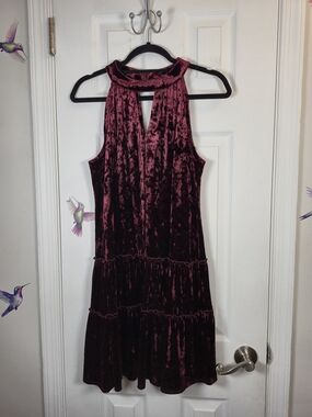 Laundry by Shelli Segal Burgundy Crushed Velvet Halter Tiered Mini Dress L